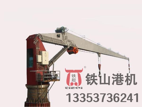 山東煙臺(tái)船用起重機(jī)廠(chǎng)家克令吊動(dòng)作平穩(wěn)